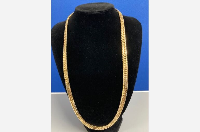 金ネックレス６面カット